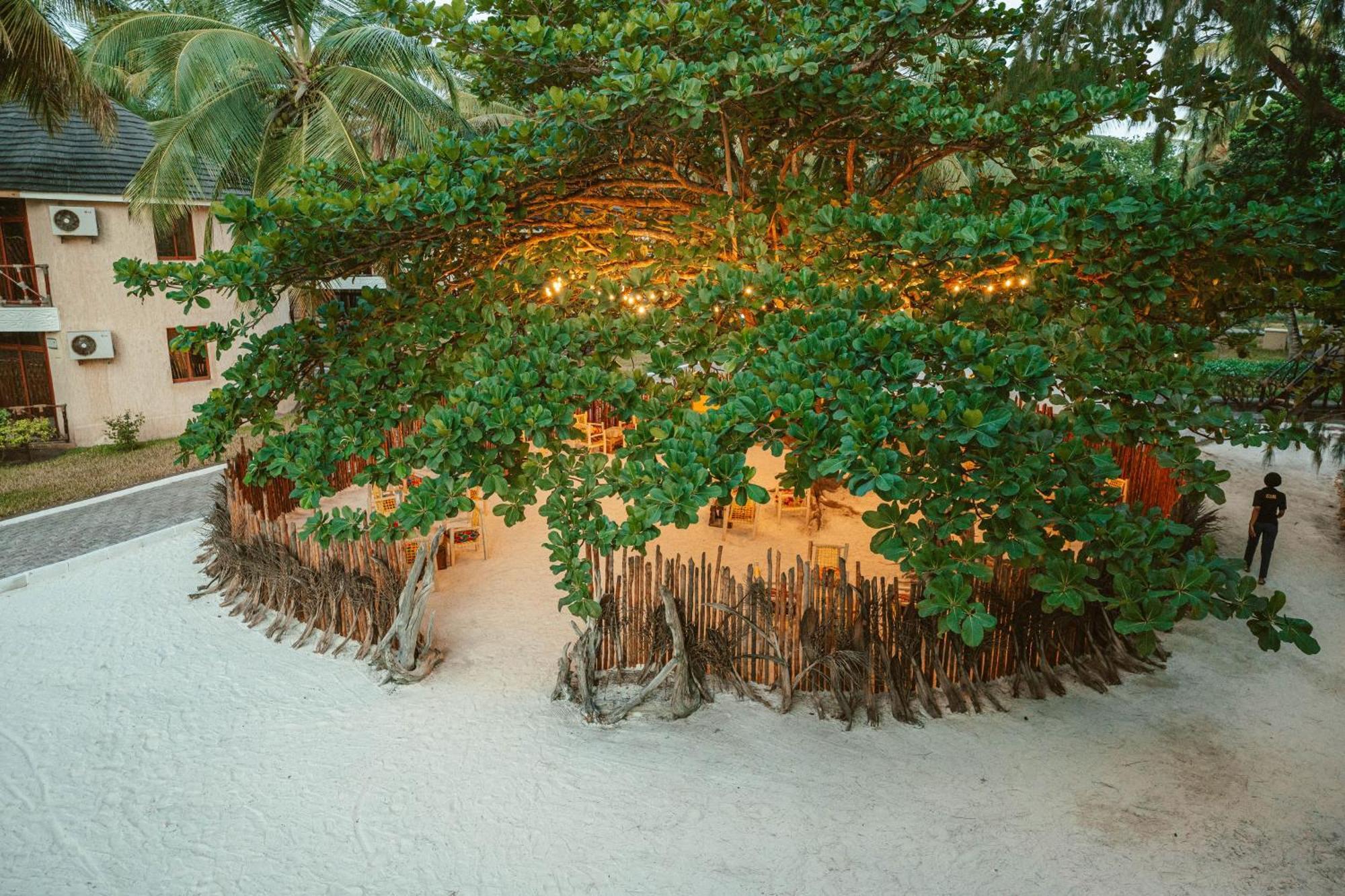 Sansi Kae Beach Resort Michamvi Eksteriør billede